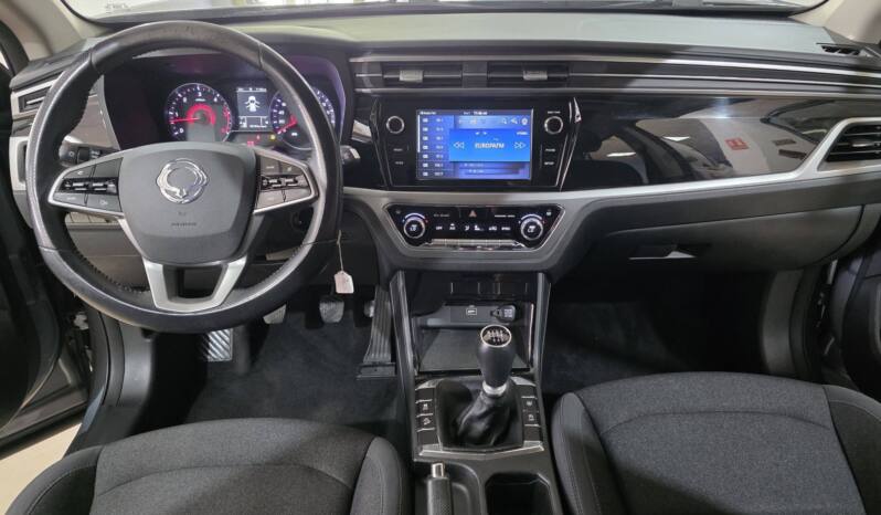 SSANGYONG KORANDO Limited 4×2 lleno