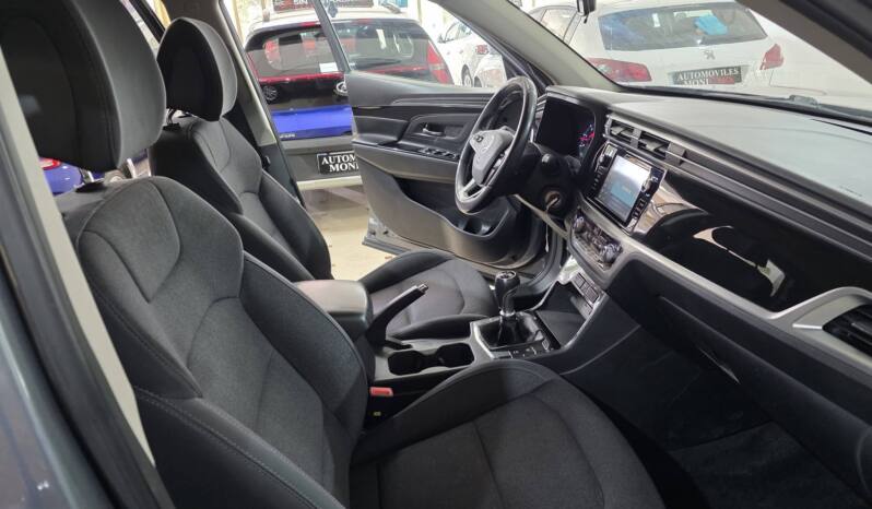 SSANGYONG KORANDO Limited 4×2 lleno