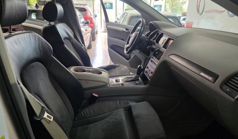 AUDI Q7 lleno