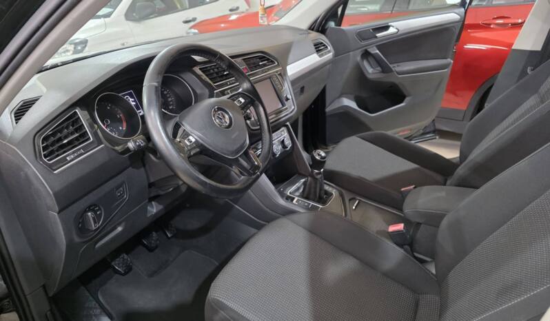 VOLKSWAGEN TIGUAN lleno