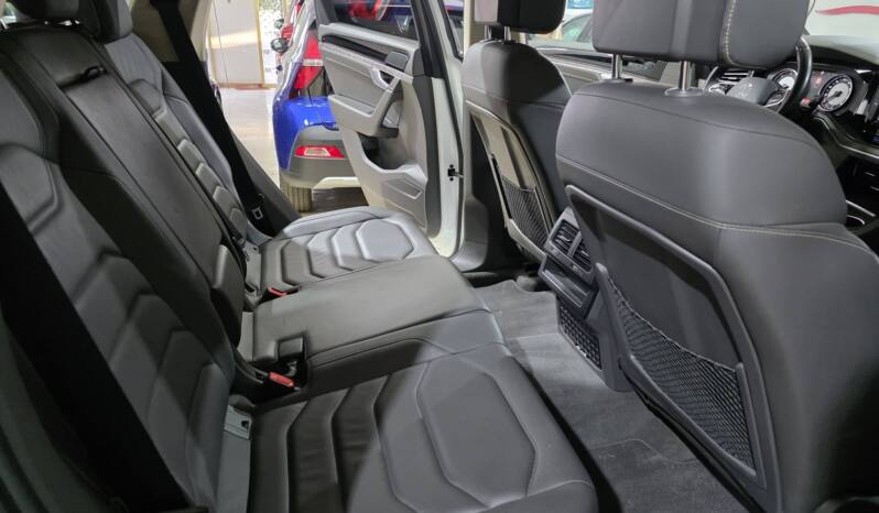 VOLKSWAGEN TOUAREG lleno