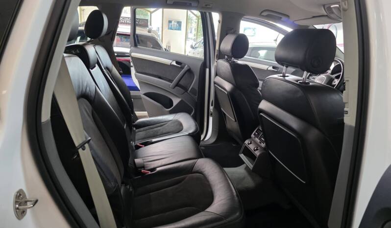 AUDI Q7 lleno