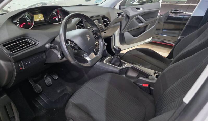 PEUGEOT 308 lleno